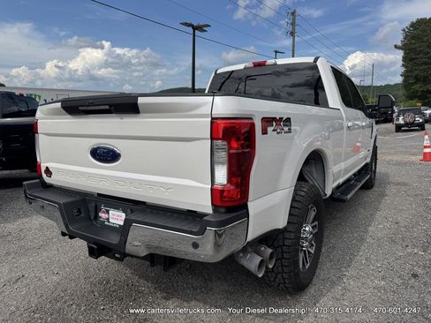 Used 2019 Ford F250 Lariat w/ Lariat Ultimate Package AWD/4WD image 9