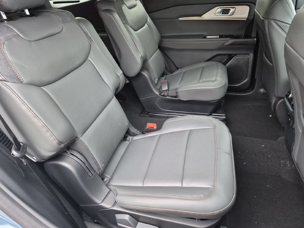 New 2027 Ford Explorer Active w/ Active Comfort Package AWD/4WD image 19