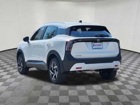New 2026 Nissan Kicks SV image 3