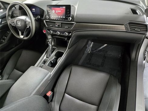 Used 2019 Honda Accord LX image 23