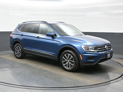 Used 2020 Volkswagen Tiguan SE image 8
