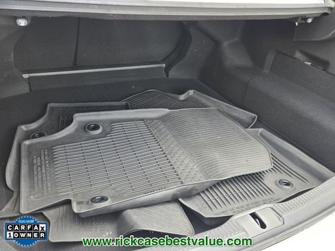 Used 2023 Toyota Crown Limited image 14