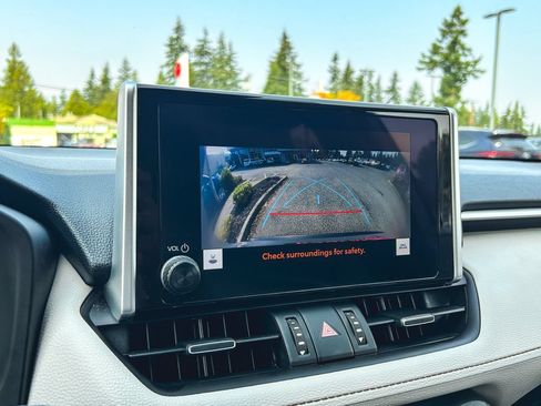 Certified 2024 Toyota RAV4 XLE Premium AWD/4WD image 23