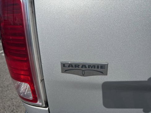 Used 2017 RAM 1500 Laramie image 8