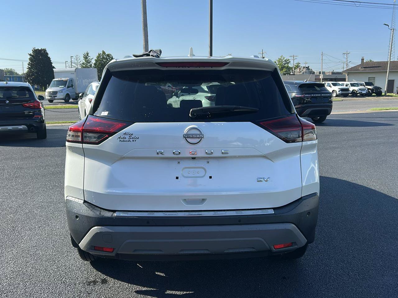 Used 2023 Nissan Rogue SV w/ SV Premium B Package FWD image 6