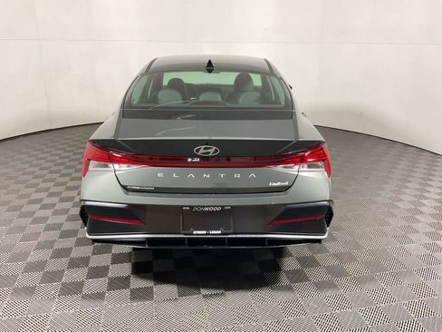 New 2026 Hyundai Elantra Limited image 15