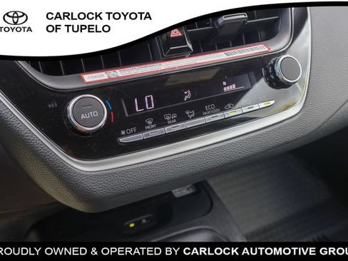 Used 2026 Toyota Corolla SE w/ SE Package FWD image 16
