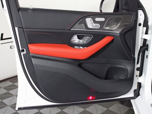 Certified 2026 Mercedes-Benz GLE 53 AMG 4MATIC image 11