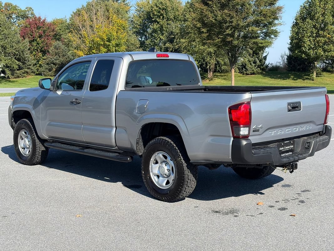 Used 2020 Toyota Tacoma SR AWD/4WD image 5