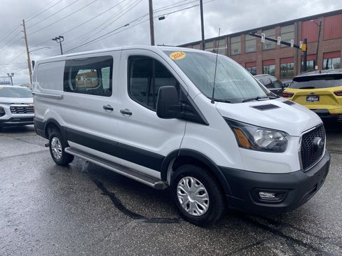 Used 2024 Ford Transit 250 Low Roof w/ Exterior Upgrade Package RWD image 10