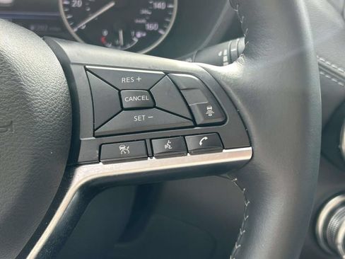 Used 2025 Nissan Sentra SV w/ All-Weather Package FWD image 22