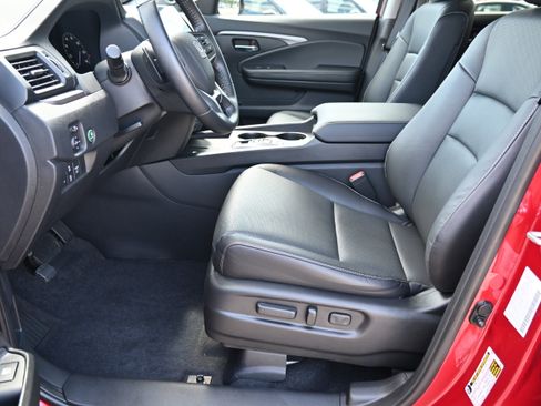 Certified 2024 Honda Ridgeline RTL image 22