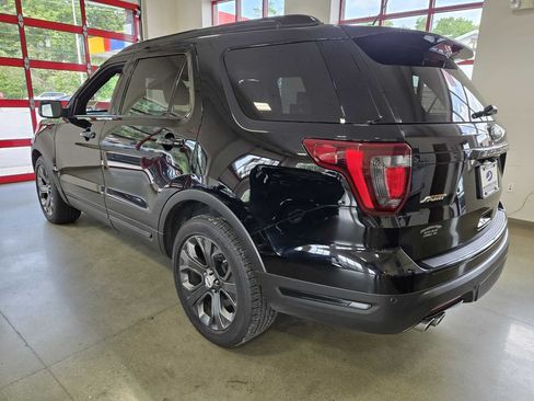 Used 2018 Ford Explorer Sport w/ Equipment Group 401A AWD/4WD image 5