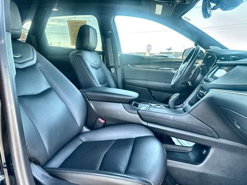 Used 2023 Cadillac XT5 Sportv w/ Technology Package AWD/4WD image 25