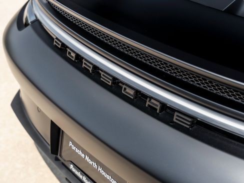 Certified 2024 Porsche 911 GT3 image 16