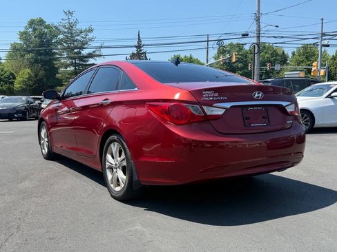 Used 2012 Hyundai Sonata Limited w/ Navigation Pkg FWD image 6