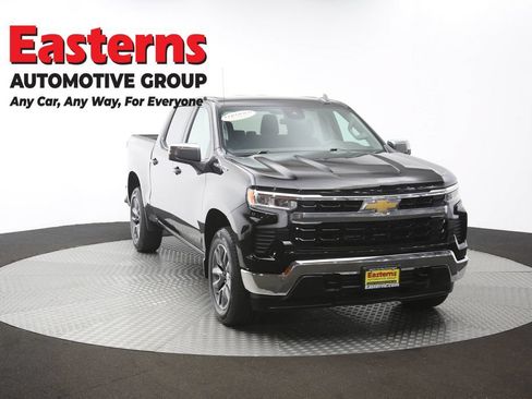 Used 2024 Chevrolet Silverado 1500 LT AWD/4WD image 52