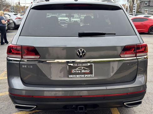 Used 2023 Volkswagen Atlas SE AWD/4WD image 6