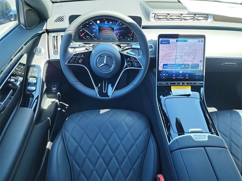 New 2025 Mercedes-Benz S 580 4MATIC Sedan image 14
