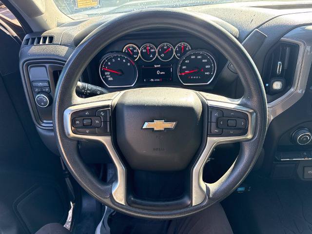 Used 2022 Chevrolet Silverado 1500 Custom w/ Safety Confidence Package RWD image 9