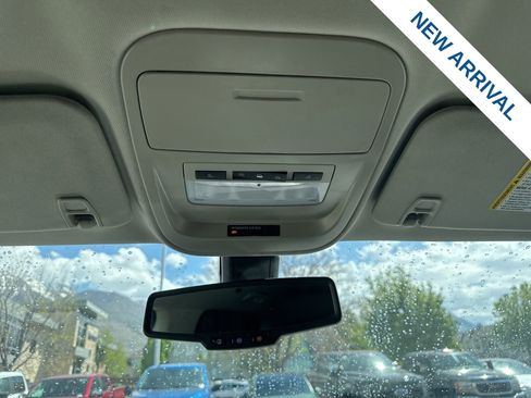 Used 2022 Chevrolet Colorado ZR2 w/ ZR2 Midnight Special Edition image 27