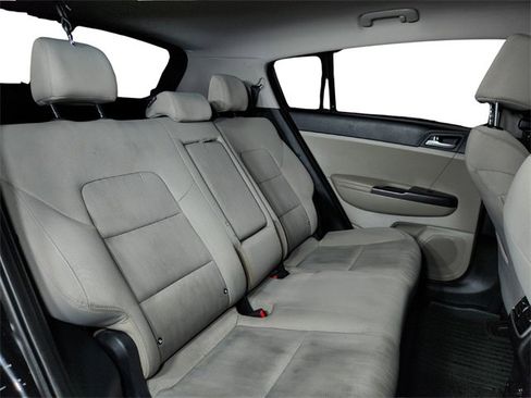 Used 2020 Kia Sportage LX image 24