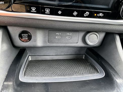 Certified 2026 Nissan Rogue SV AWD/4WD image 25