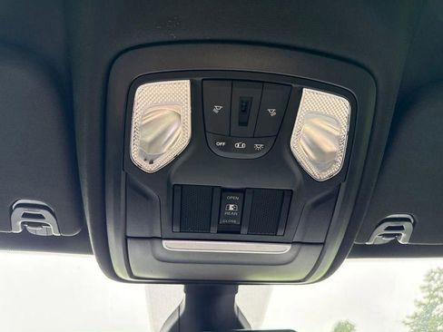 Used 2022 RAM 1500 Big Horn AWD/4WD image 24