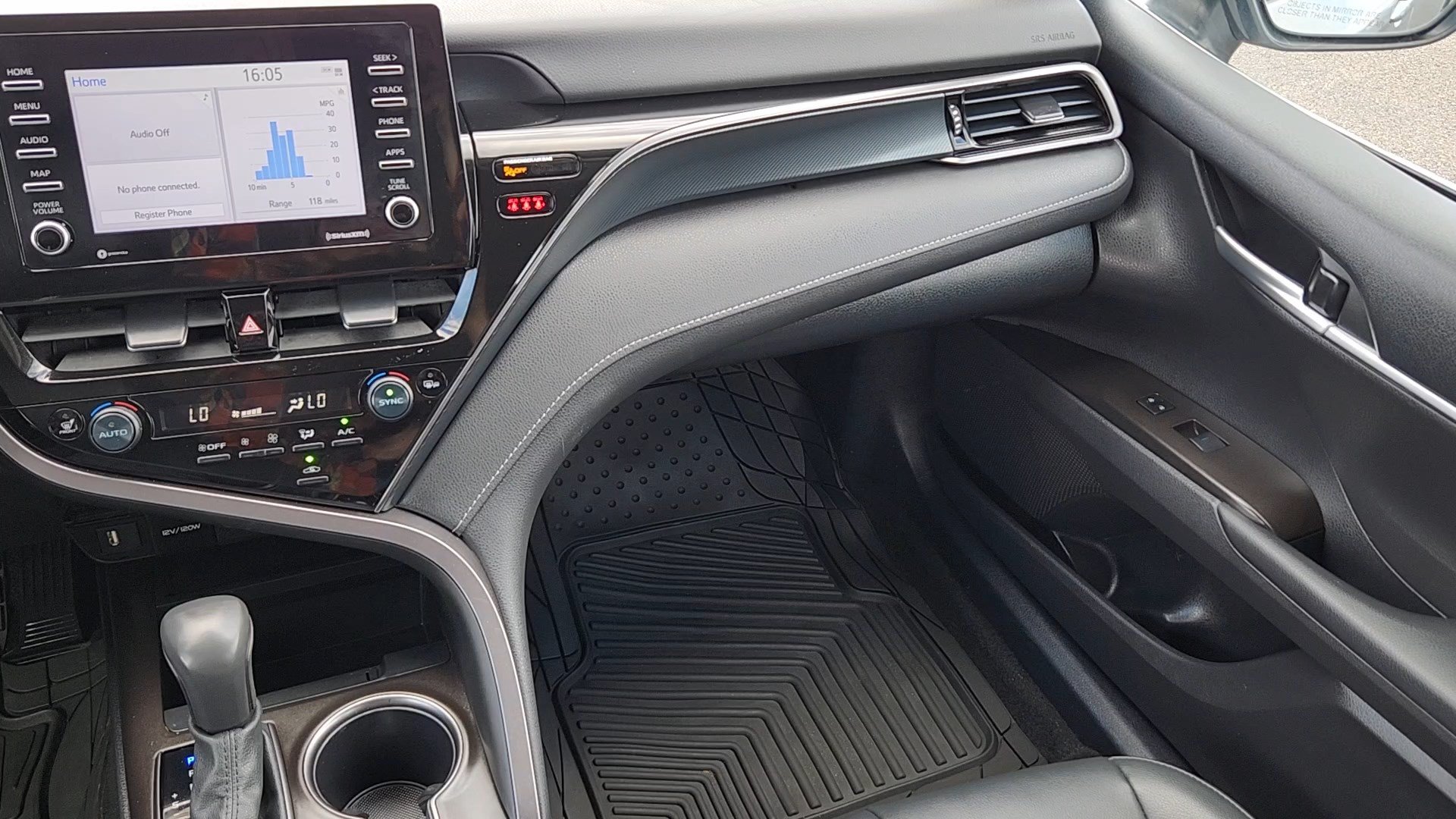 Certified 2024 Toyota Camry SE w/ Convenience Package FWD image 6