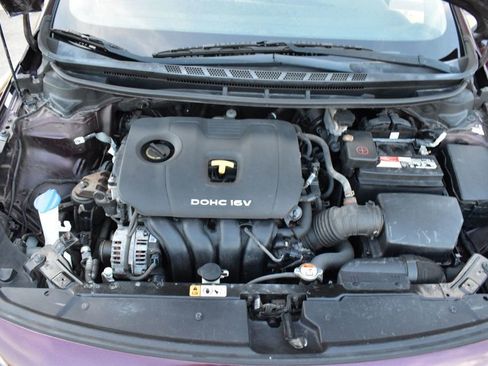 Used 2018 Kia Forte LX image 24