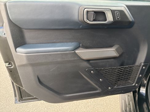Certified 2022 Ford Bronco Outer Banks AWD/4WD image 15