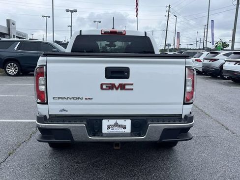 Used 2018 GMC Canyon 2WD Crew Cab w/ Convenience Package image 4