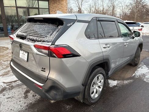 Used 2024 Toyota RAV4 LE image 6