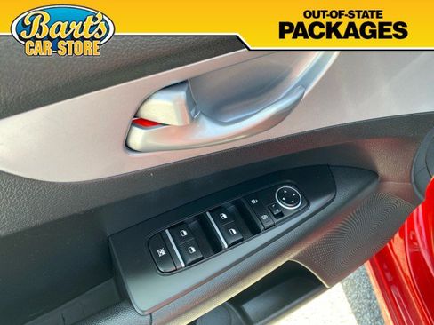 Used 2023 Kia Forte LXS image 23