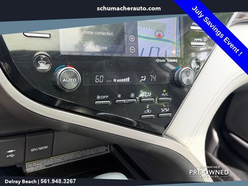 Used 2019 Toyota Camry XLE FWD image 21