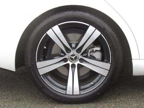 Certified 2023 Mercedes-Benz C 300 4MATIC Sedan image 36