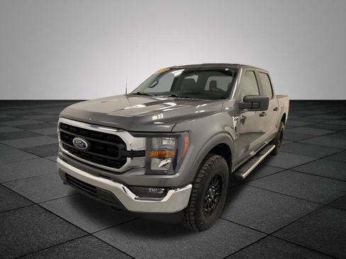 Used 2023 Ford F150 XLT AWD/4WD image 3