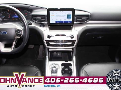 Used 2022 Ford Explorer XLT w/ Equipment Group 202A RWD image 29