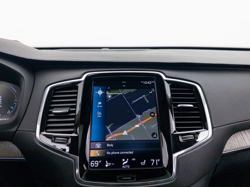 Used 2022 Volvo XC90 T8 Inscription w/ Advanced Package image 23