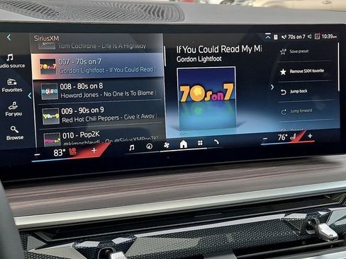 Used 2025 BMW X5 xDrive40i w/ Climate Comfort Package image 19