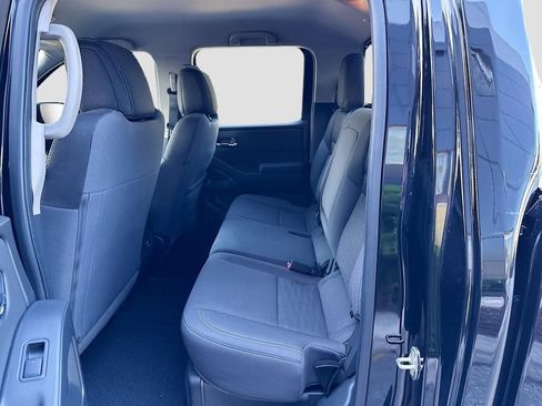 Certified 2024 Nissan Frontier SV w/ Technology Package image 25