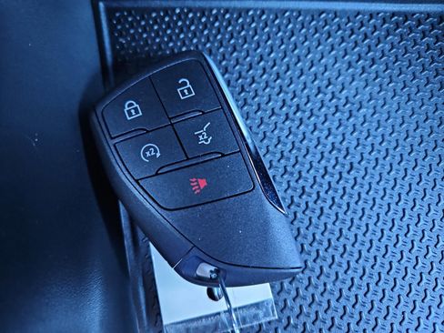 New 2026 Chevrolet Equinox LT w/ Convenience Package II image 12