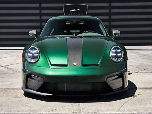 Used 2025 Porsche 911 GT3 w/ Weissach Package RWD image 21