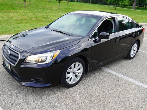 Used 2015 Subaru Legacy 2.5i Premium w/ Popular Package #2 AWD/4WD image 8