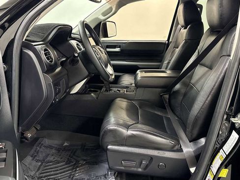 Certified 2017 Toyota Tundra SR5 image 13