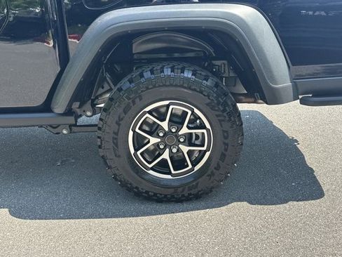 Certified 2025 Jeep Gladiator Rubicon w/ Safety Group AWD/4WD image 21