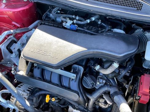 Used 2018 Nissan Rogue Sport SV w/ SV Technology Package image 33