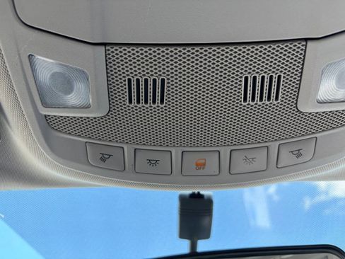Used 2016 Ford Fusion SE w/ SE Cold Weather Package FWD image 20
