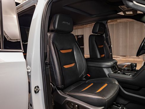 Used 2023 GMC Sierra 1500 AT4 w/ AT4 Premium Package image 26