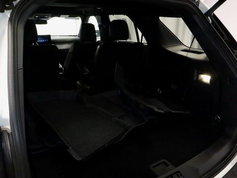 Certified 2025 Ford Explorer ST image 12